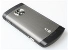 Recenze LG E900 telo