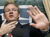 Julian Assange v Ženevě (4. listopadu 2010)