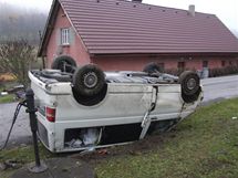 Nehoda dodvky v Borovnice u Dvora Krlov nad Labem