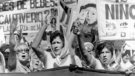pinavá válka v Argentin (1976 - 1983)