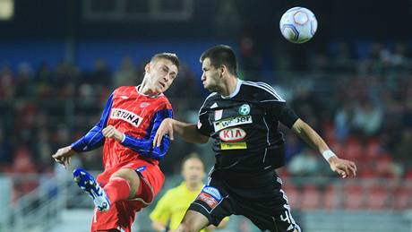 Jakub �tochl (vpravo) je jedním z �len� p�íbramských rodinných klan�.