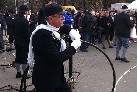 Velocipedist na Prask mli