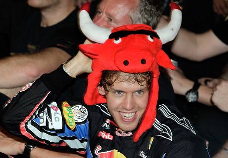 Sebastian Vettel slav titul mistra svta.