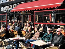 Po prochzce centrem belgickho Hasseltu si mete odpoinout na zahrdce Coffee House na nmst Grote Markt.