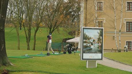 Tréninkový golfový areál Chateau St. Havel.