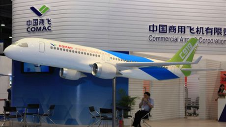 ínské dopravní letadlo Comac C919.