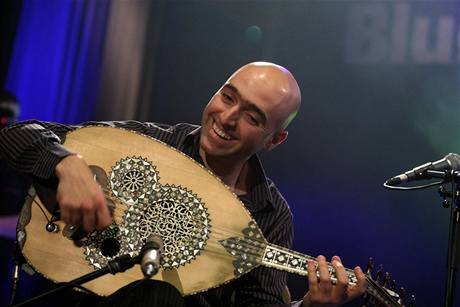 Haytham Safia (skupina NO Blues) na XV. ročníku festivalu Blues Alive v Šumperku 