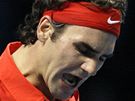 ANO! Roger Federer se raduje po jednom úspném úderu.