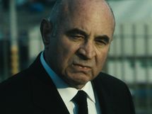 Bob Hoskins 