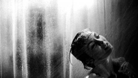 Psycho (1960), slavná scéna ve spre