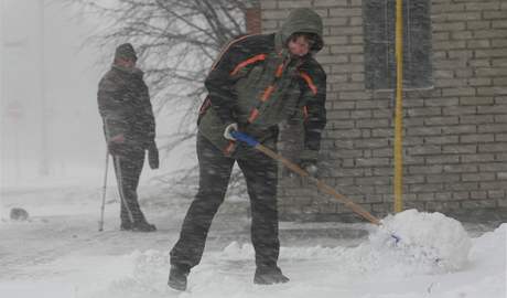 Obyvatel Stamic na Perovsku uklzej snh i pes siln vtr a hust snen.