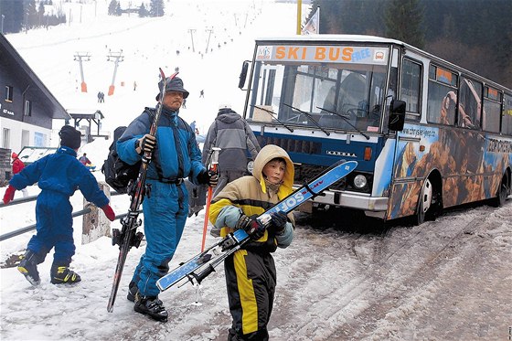 Autobus pro lyžaře bude na Šumavě jezdit jen o vánočních prázdninách.