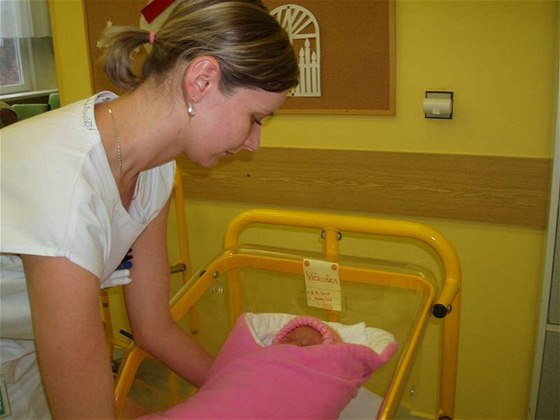 První miminko nalezené 8. prosince 2010 v babyboxu ve Zlín. Dostalo jméno Vrka.