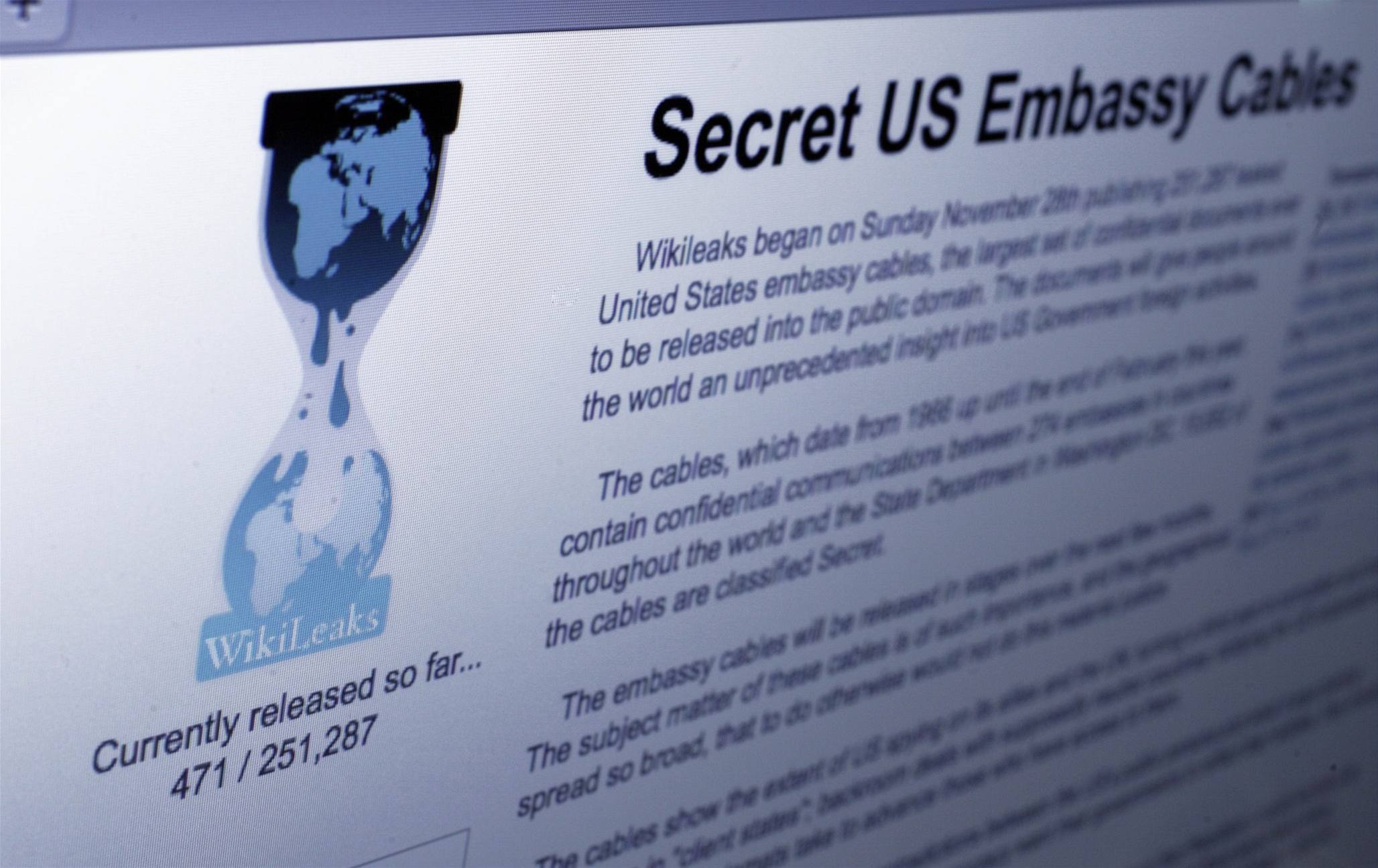 Server WikiLeaks zve�ejnil depe�e amerických diplomat�.