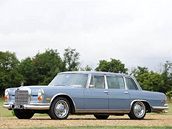 Mercedes-Benz 600 Saloon Limousine