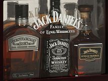 Pro milovnky whiskey: www.bf2b.cz, 2 399 K.