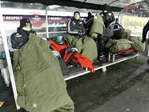 Speciln pikrvky patily k nutnmu vybaven na lavice Leverkusenu v osmnctistupovm mrazu v Trondheimu