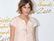 Alexa Chung na pedvn britskch mdnch cen