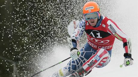 Ted Ligety p�i ob�ím slalomu v Beaver Creeku