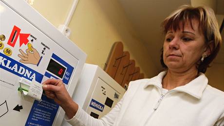 V krajské nemocnici ve Zlín lze nov platit regulaní poplatky v automatech.