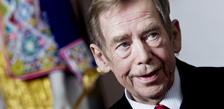 Václav Havel oslaví s páteli 75. narozeniny.