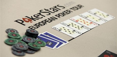 POKER O VELKÉ PENÍZE. Vítz si v praském turnaji piel na víc ne estnáct milion korun.