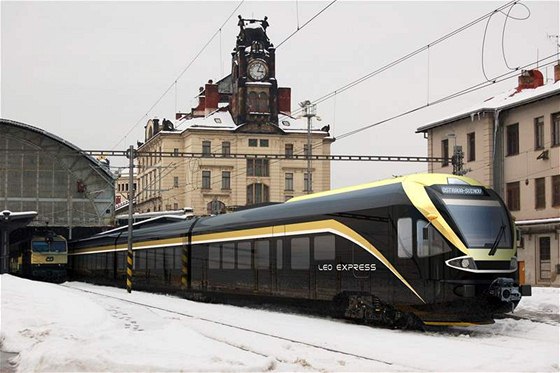 Spolenost Rapid Express dokonila návrh designu svého vlaku Leo Express.