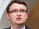 Ministr ivotnho prosted a mstopedseda ODS Pavel Drobil po jednn s premirem Petrem Neasem.