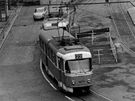 V roce 1972 objídly tramvaje sochu svatého Václava.