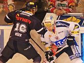 Momentka z extraligového utkání Pardubice - Liberec