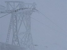 Poas na horn stanici lanovky na Snce ve 13. hodin. (14. prosince 2010)