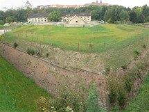 Pevnosti poznn chce olomouck Univerzita Palackho vybudovat v Korunn pevnosti (na snmku bastion a prachrna).