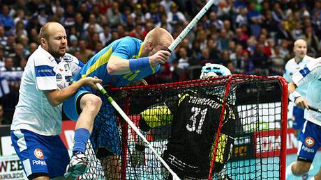 Juha Kivilehto (vlevo) ve finálovém souboji mistrovství svta 2010