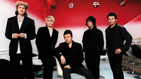 Skupina Duran Duran v roce 2001