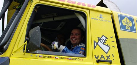 V NOVÉ TATE. Ale Loprais se pi testech na Dakar 2011 usmíval. Bude se smát i v cíli slavného závodu?