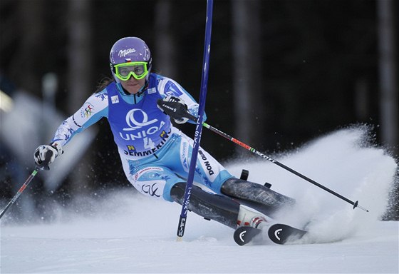 ZNOVU PROPAD. árka Záhrobská stejn jako pi slalomu v Courchevelu nezvládla druhé kolo a v Semmeringu skonila desátá.