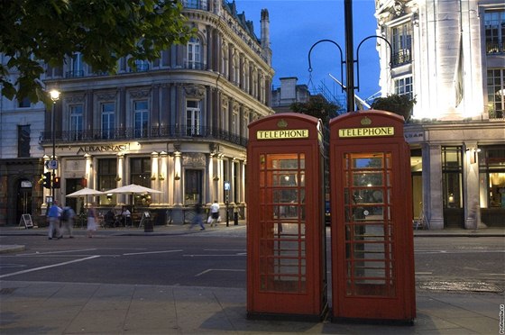 Veejná telefonní budka - Londýn, Velká Británie