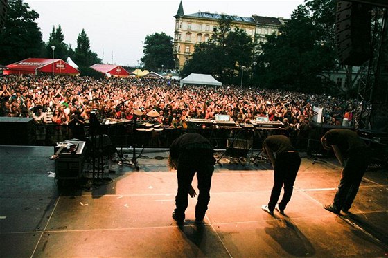 Jedním z nejúspnjích vystoupení loského roníku United Islands byl koncert skupiny Midi lidi na Kamp