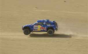 Volkswagen Race Touareg 3 pro Dakar 2011