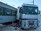 Nehoda osobního vlaku s kamionem v Hraditi u Chebu.