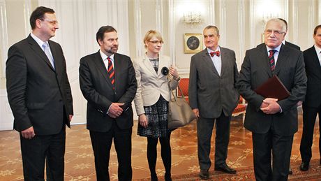 Prezident Václav Klaus p�ijal na Hrad� zástupce vládní koalice. (21. prosince 2010)