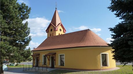 Kaple v Hrad�anech na P�erovsku.