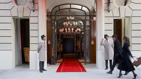 Hotel Le Royal Monceau stojí nedaleko Vítzného oblouku a bulváru Champs-Élysées