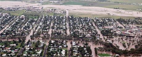Zaplaven msto Dalby v australskm stt Queensland na leteckm snmku (29. prosince 2010)