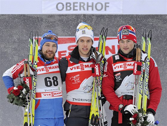 Ti nejlepí úvodního prologu Tour de Ski (zleva): 