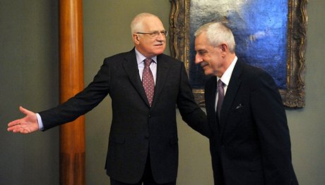 Prezident Václav Klaus pijal na Praském hrad ministra zdravotnictví Leoe Hegera (7. ledna 2011)