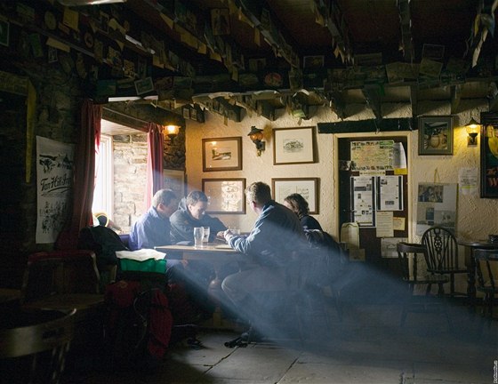 Anglická poezie: Vyhláený podnik, který se drí - Tan Hill Pub sídlící v Yorkshire Dales National Park