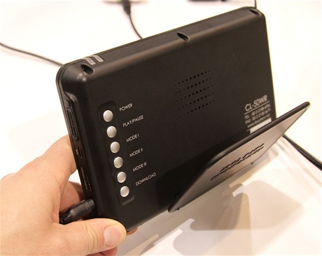 CES 2011 - LG představilo světově první přenosnou televizi Mobile DTV