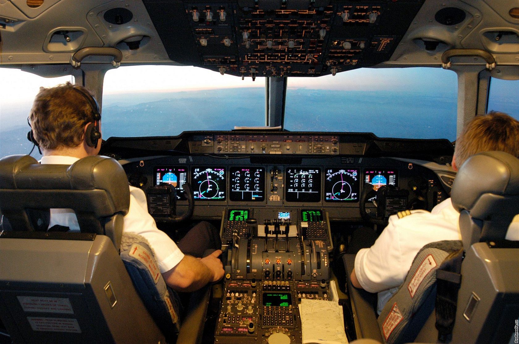 Opilý pilot mohl ohrozit �ivoty stovek lidí. Ilustra�ní foto