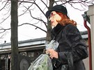 Bývalá televizní hlasatelka Saskia Bureová na pohbu Miloe Frýby. (7. ledna...